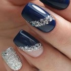 Kék, fekete nail art minták