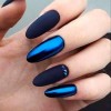 Fekete és kék körömlakk minták